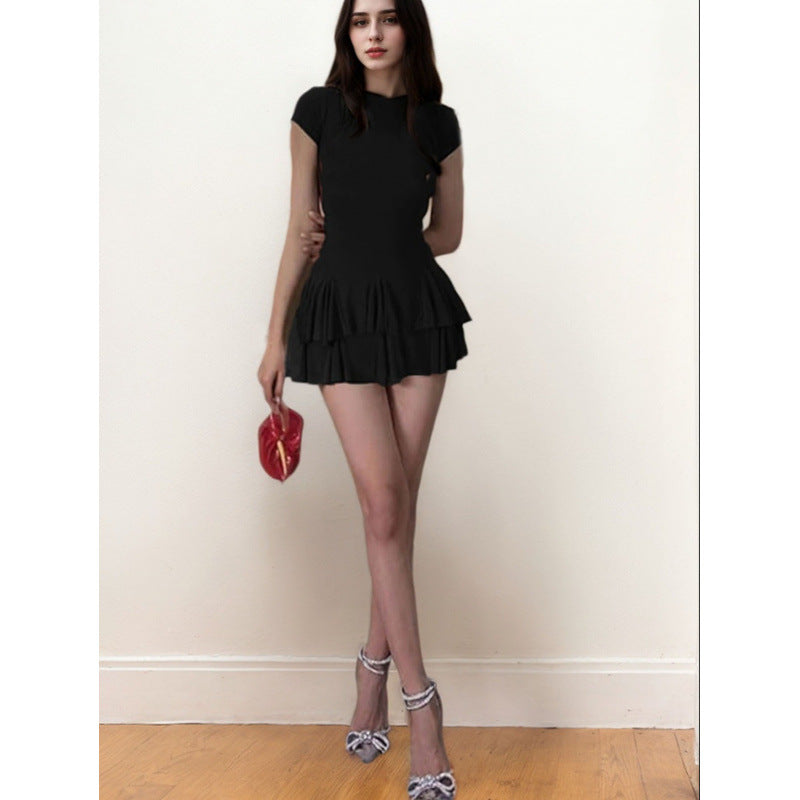 Damen Freizeitkleid mit fließendem Rock und raffinierten Rüschen Skovae