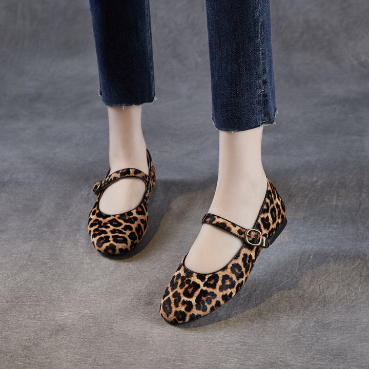 Dame Retro Mary Jane Flats Stilla