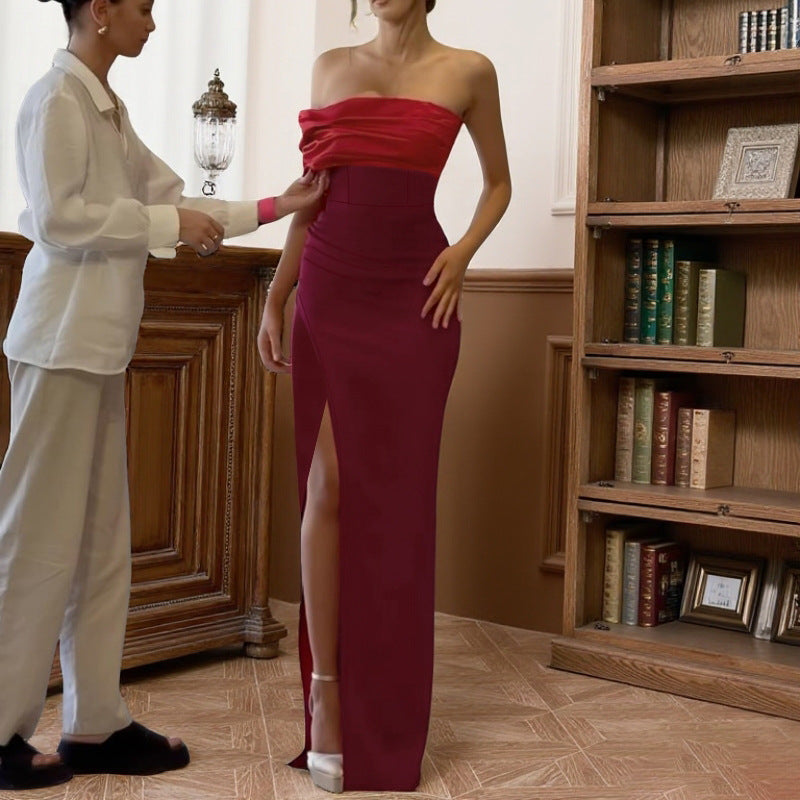 Dame off-the-shoulder aften kjole med elegant drapering effekt og høj slids Skovae