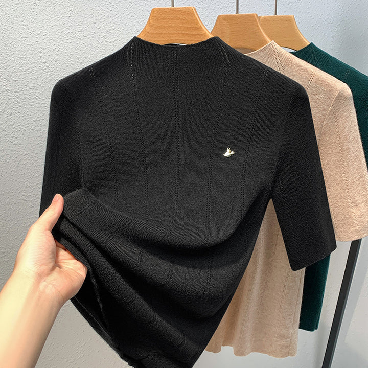 Dame Kortærmet Pullover med struktureret Ribdesign og elegant Ståkrave Stilla