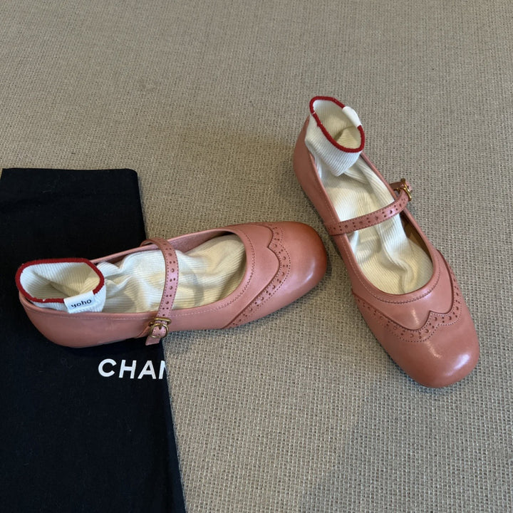 Dame Mary Jane Ballerinas med dekorative syninger Stilla