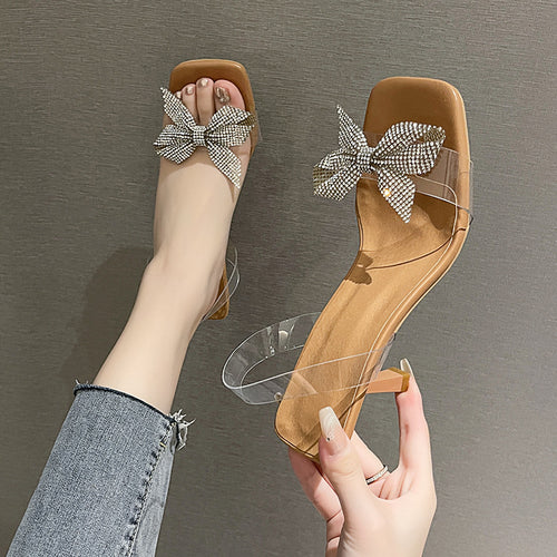 Dame elegante sandaler med smykkedetaljer Stilla