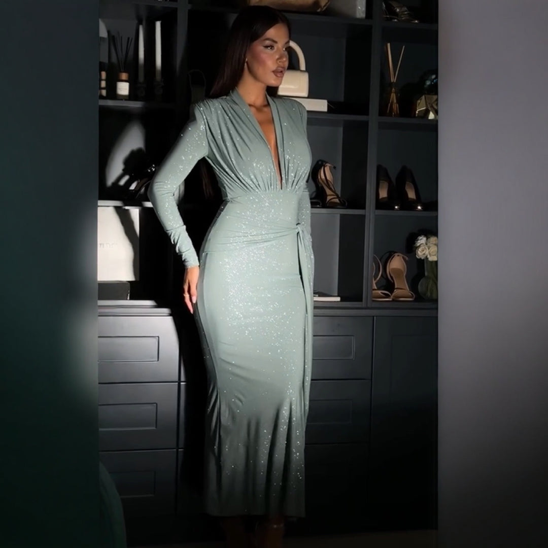 Damer Elegant Maxi Kjole med Dyb V-Hals og Figur-Nær Silhuet Skovae