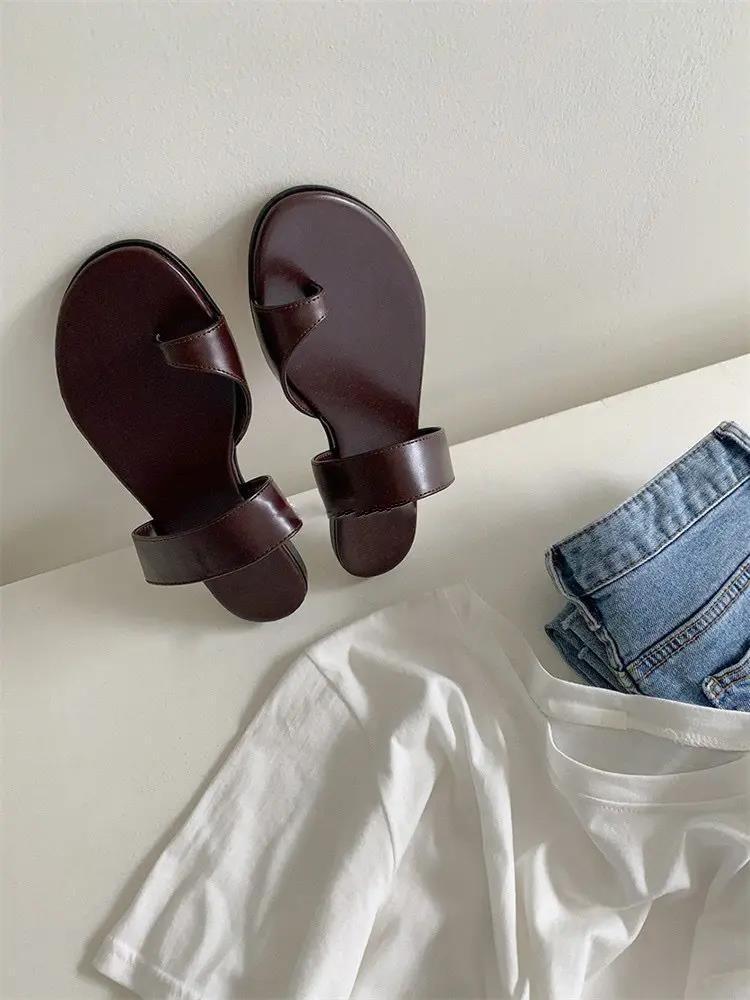 Dame justerbare Komfort-Tanga-sandaler med blødt fodseng Stilla