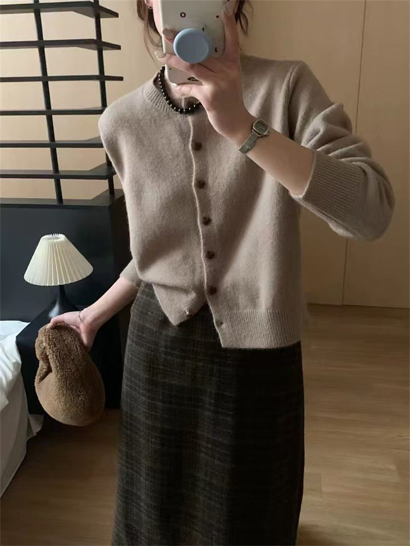 Kvinders bløde strikkede cardigan med knapper og ribbet tekstur Stilla
