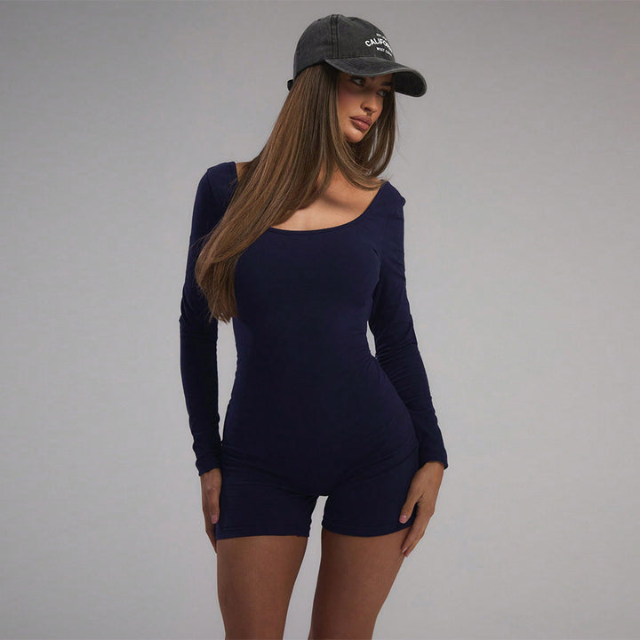 Kvindernes langærmede bodysuit med en figursyet pasform og trendy U-hals Stilla