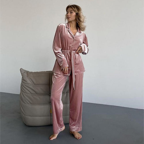 Dame Luksuriøs Velour-Loungewear-Sæt med Bælte og Langærmet Bluse Stilla