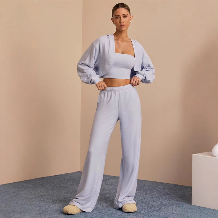 Kvinders afslappede lounge sæt med cropped top og brede benbukser Skovae
