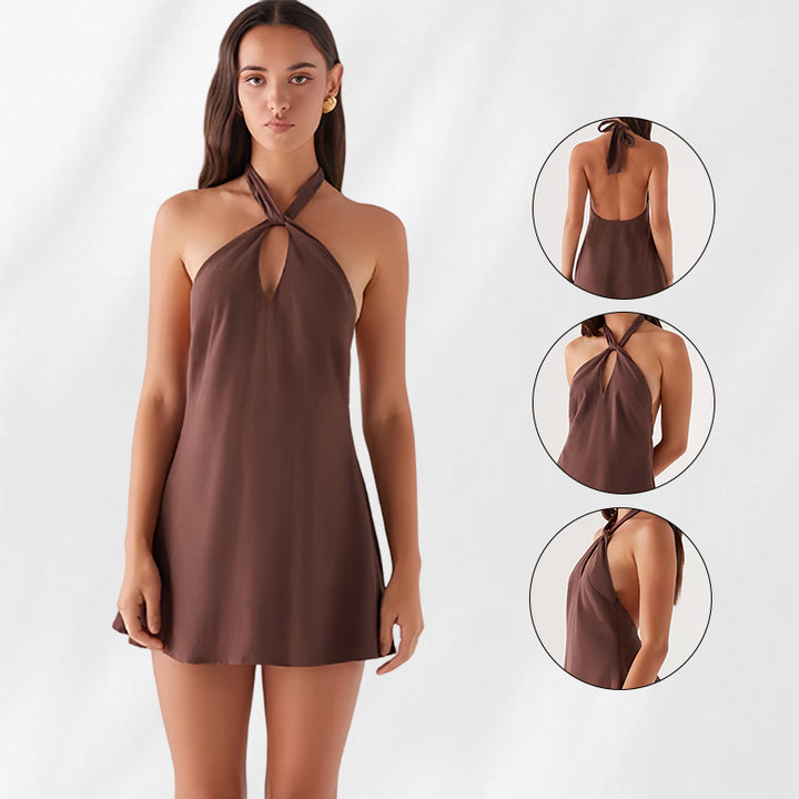 Kvinders halterneck kjole i elegant design