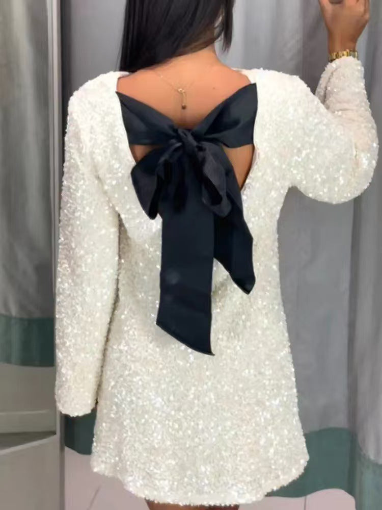 Dame Glamourøs Mini Kjole med Funklende Palietter og Elegante Puff Ærmer
