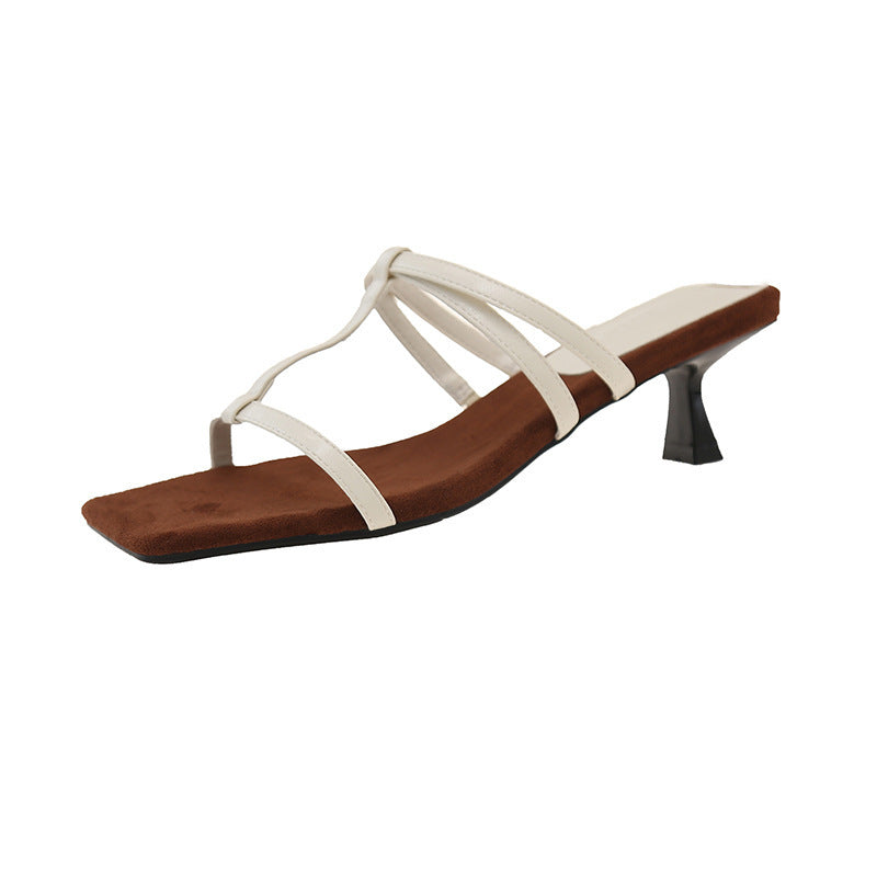 Femme Chic Strappy Kittenheels Stilla