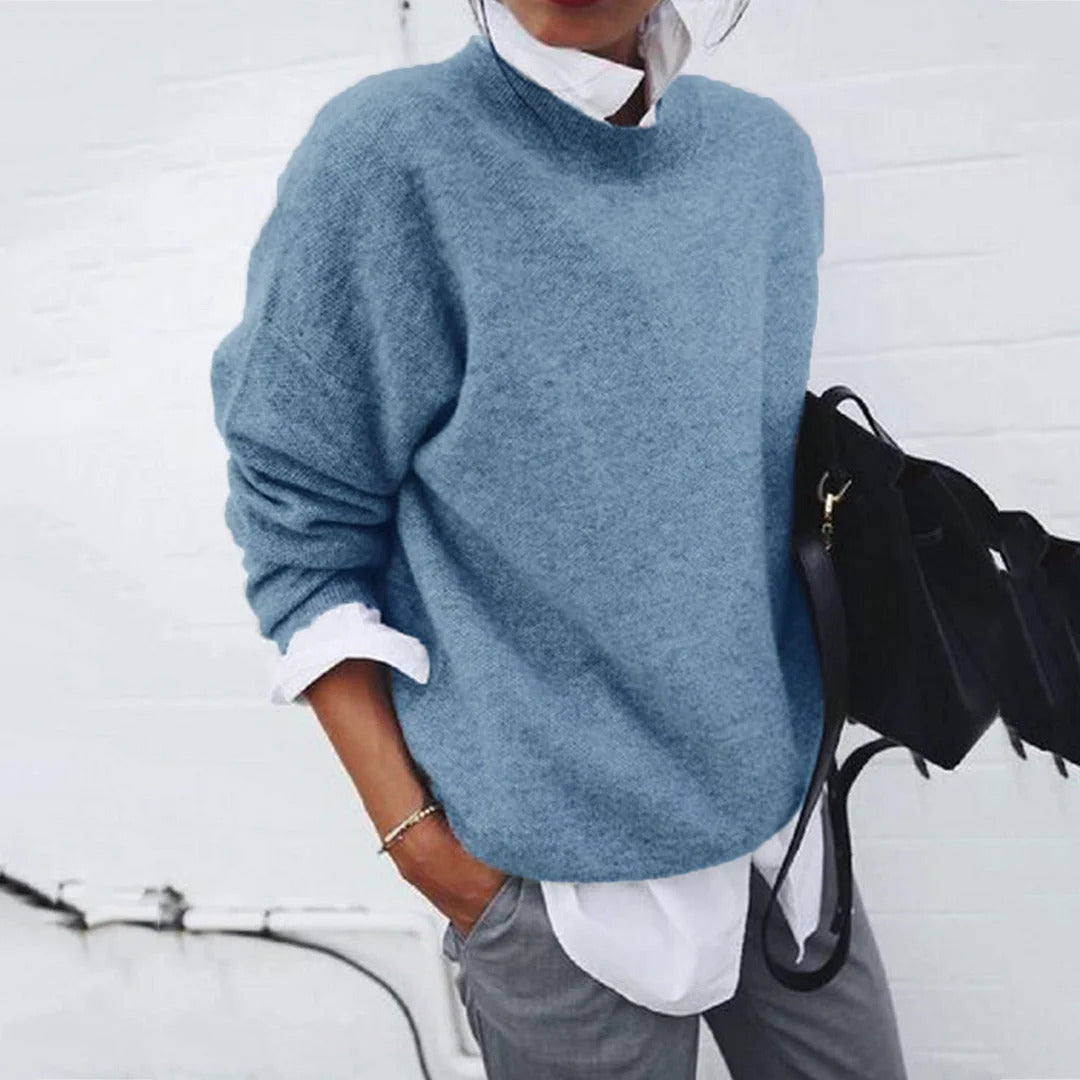 Kvinder hyggelig rund hals sweater lavet af fint strikket blanding Stilla