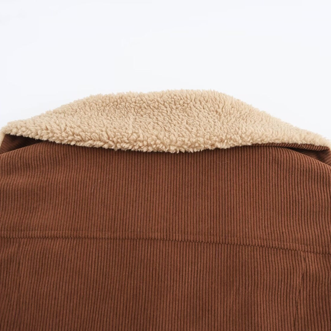 Femme Corduroy Utility Jacket med Sherpa-foring Stilla