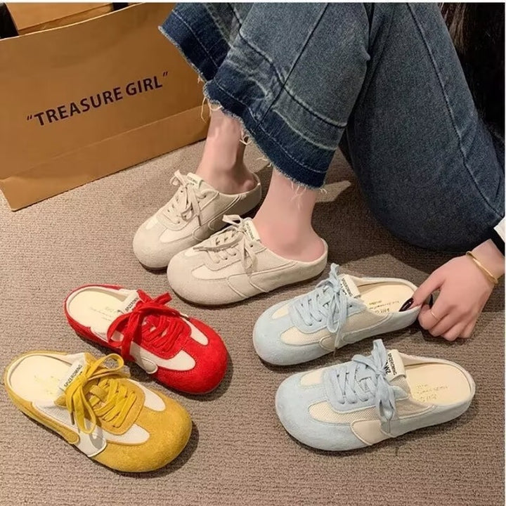 Dame fritids-sneakers i sportslig retro-stil med åndbart mesh-yderside og skridsikker sål Stilla