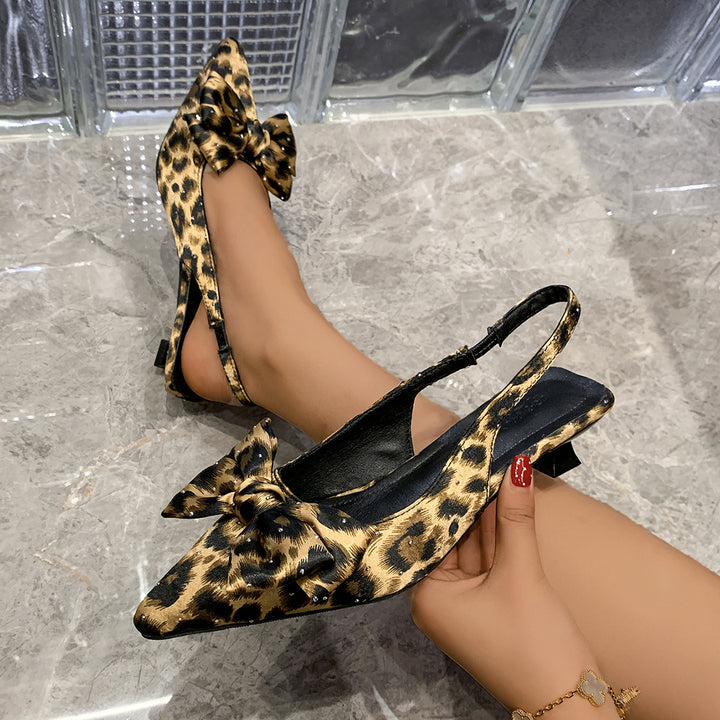 Dame Slingback Pumps med elegant leopardmønster og moderne bånd-design Stilla