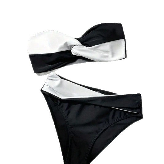 Dame bandeau-bikini med stilfuldt vikledesign Skovae