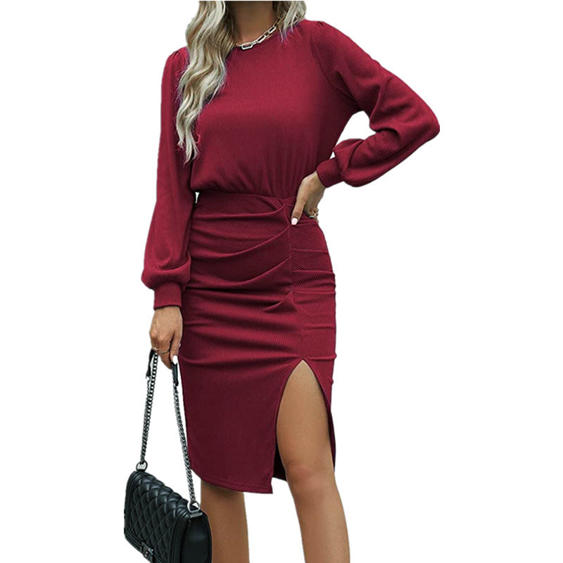 Damer Elegant Midi-kjole med rynk og slids Stiila