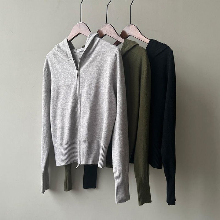 Femme Soft Knit Zip-Up Hoodie Stilla