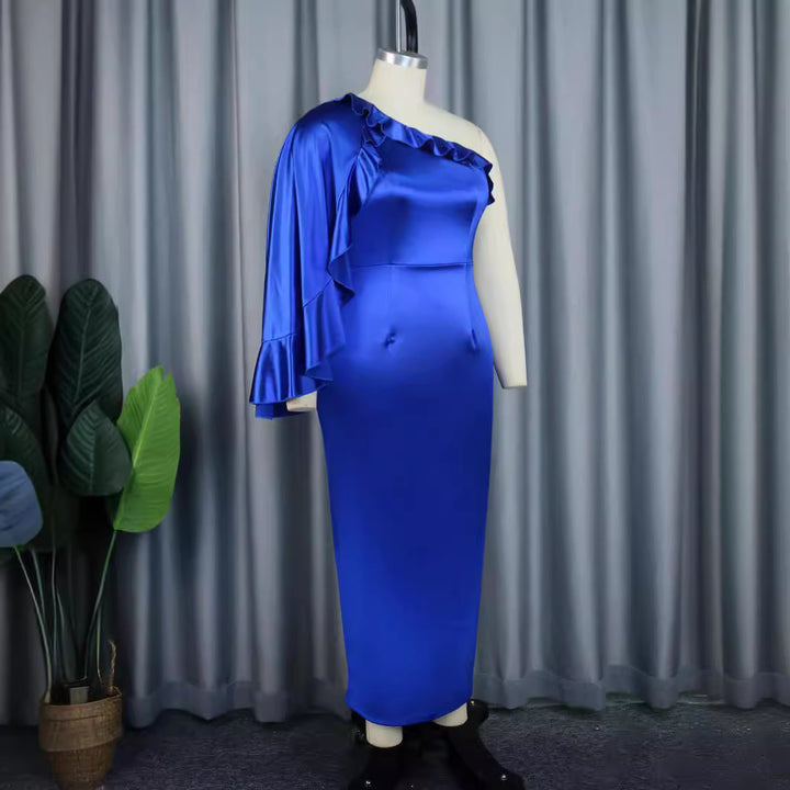 Dame elegant maxikjole med asymmetrisk flæsedesign Skovae
