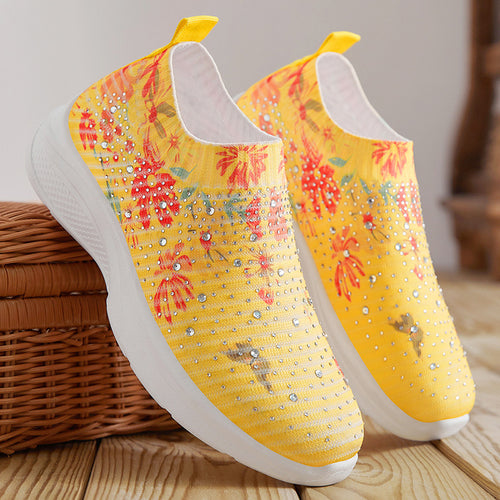 Dame Glamourøse Slip-On Sneakers med flower broderi og mode Strass-applikationer Stilla