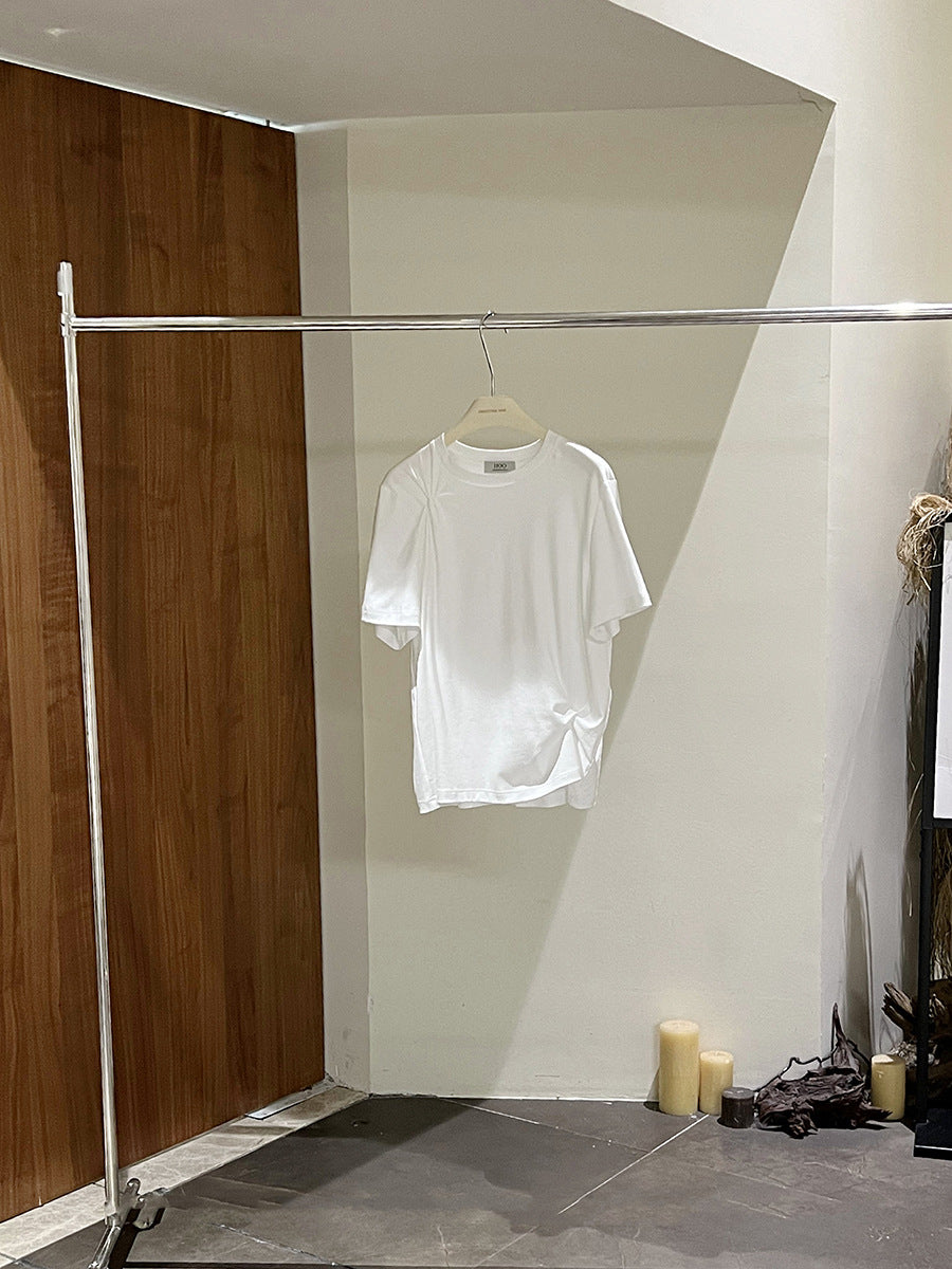 Dame kvalitets, afslappet t-shirt med innovative skære detaljer og komfortabel pasform Stilla