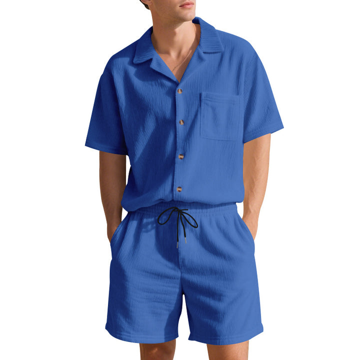 Herrer casual sommer-outfit med kortærmet skjorte og shorts Stilla