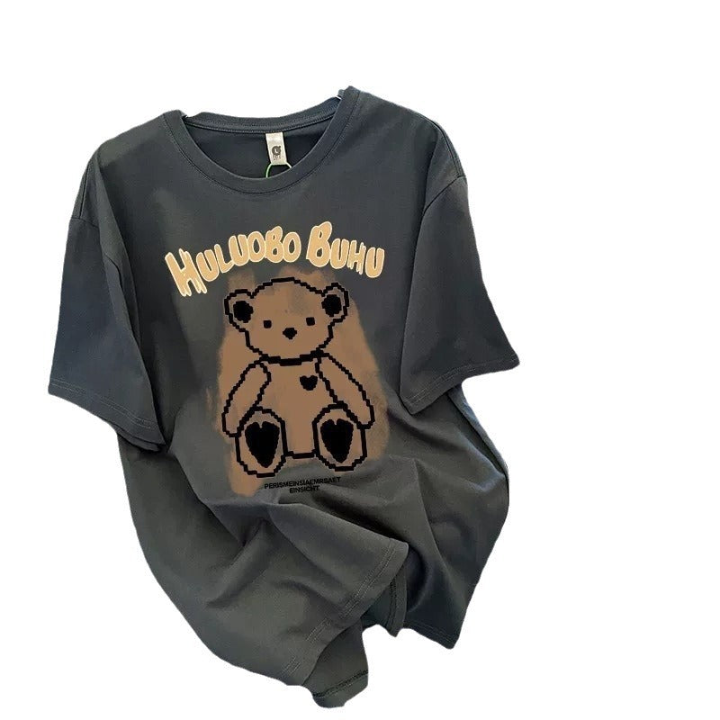 Dame T-shirt med originalt bjørnemotiv og kreativt skrive Stilla