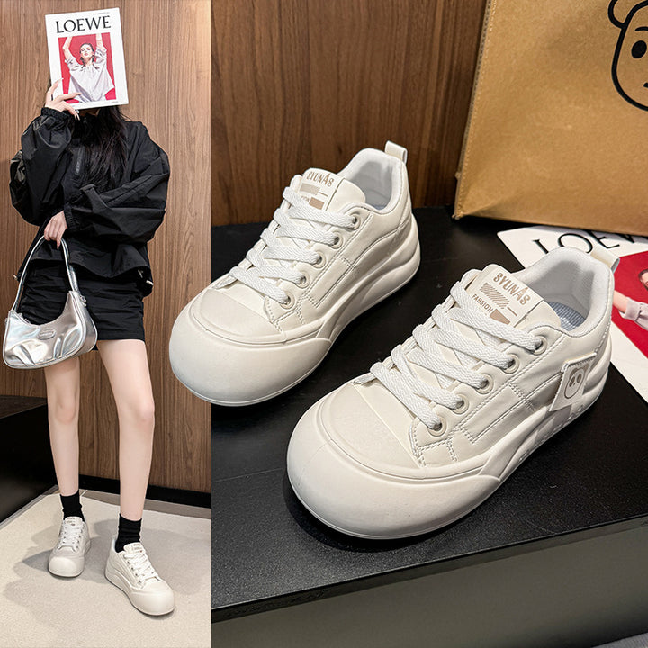 Dame Sneakers med moderne design og stilfuld sål Stilla