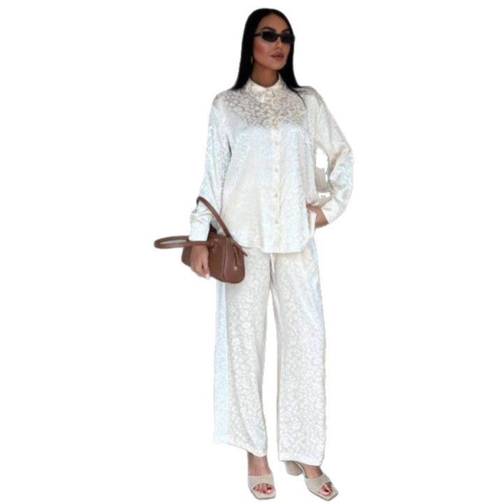 Dame Luxe Satin Pyjamas-Sæt med elegant Overdel- og Bukse-Kombination Stilla