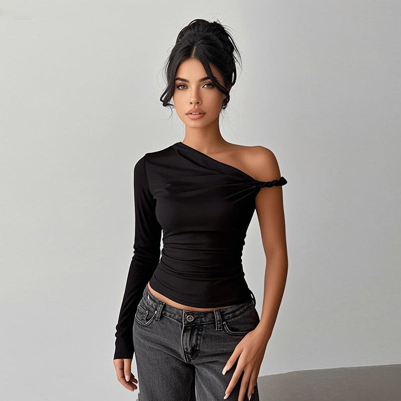 Dame asymmetrisk langærmet top med off-shoulder design Skovae