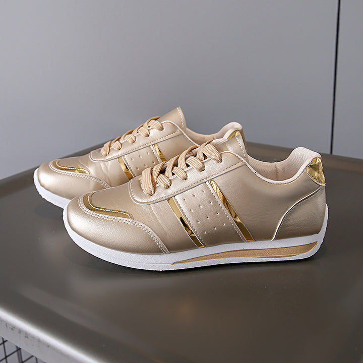 Dame mode Sneakers med bæredygtig skinnende overflade og åndbart mesh Stilla