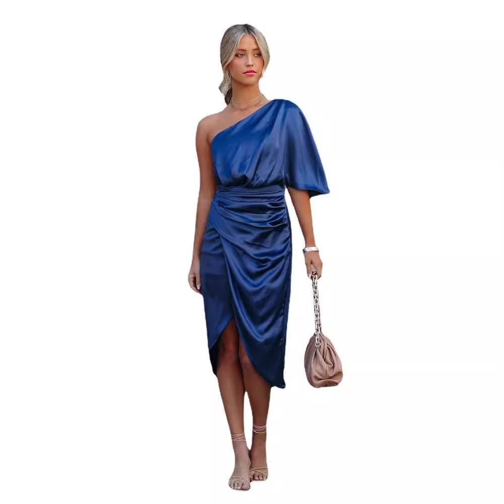 Dame elegant One-Shoulder Kjole med Drapering Stilla