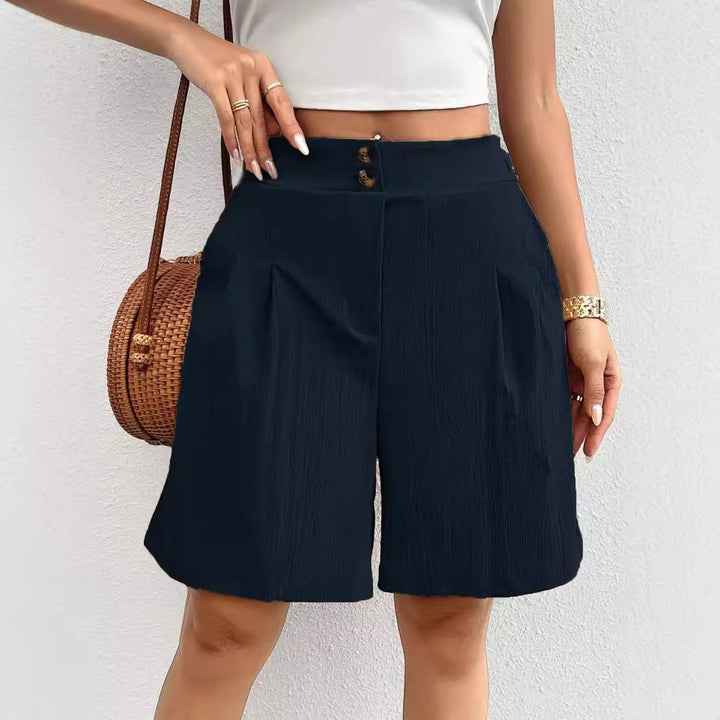 Dame mode shorts med høj talje og elegante folder detaljer Stilla