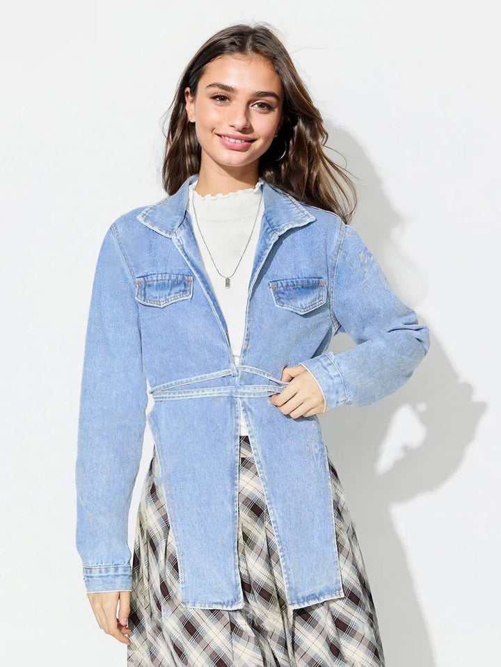 Kvinders jeansjakke i moderne oversized stil med en cropped pasform og praktiske lommer Stilla