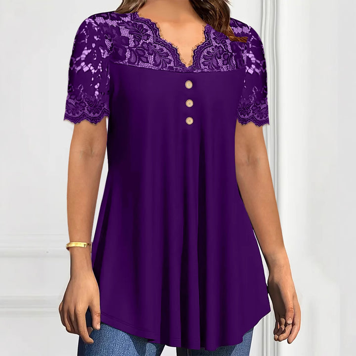 Damebluse med spidsdetaljer Stilla
