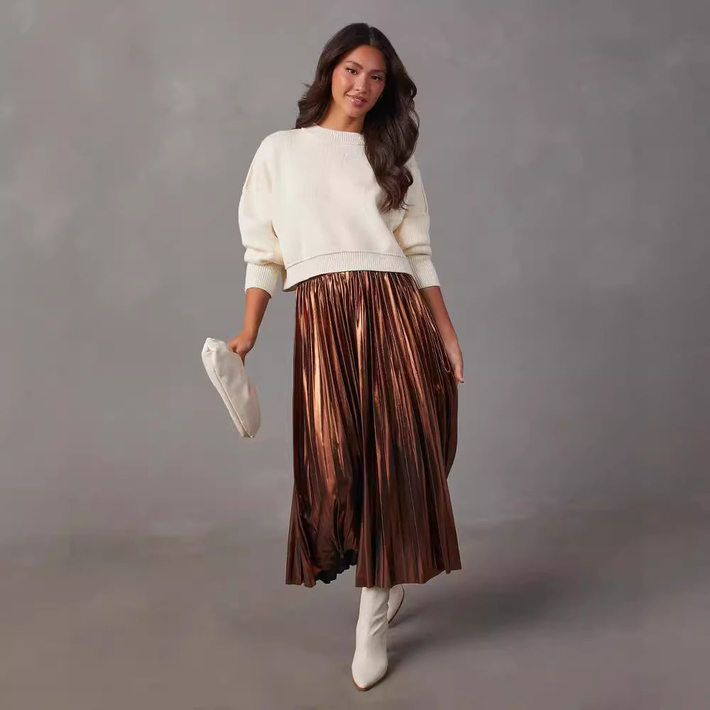Women's Pleated Maxi Skirt made of shiny material Skovae