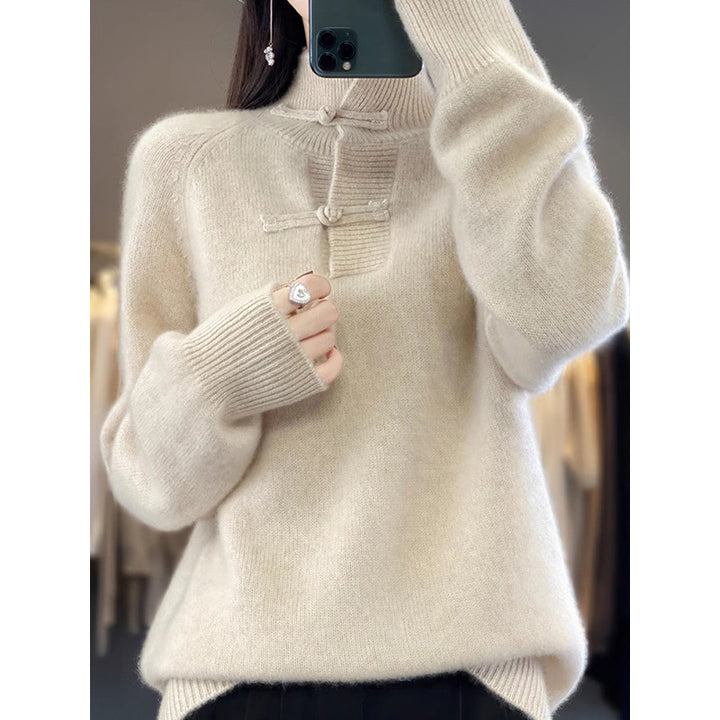 Dame hyggelig rullekrave sweater med ribstruktur og dekorative knapdetaljer Stilla