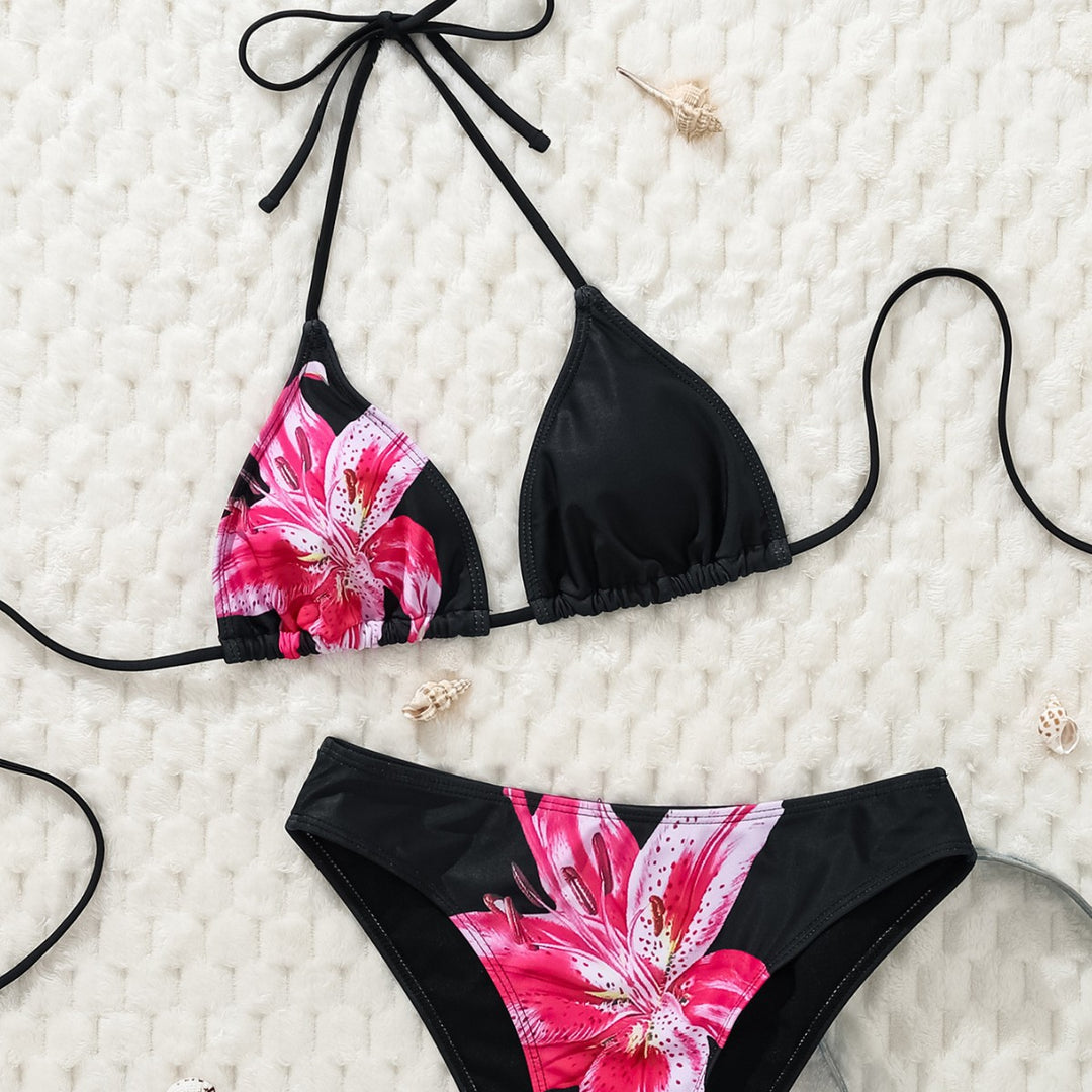 Dame trekantsbikini med blomsterbroidery og justerbare stropper Skovae