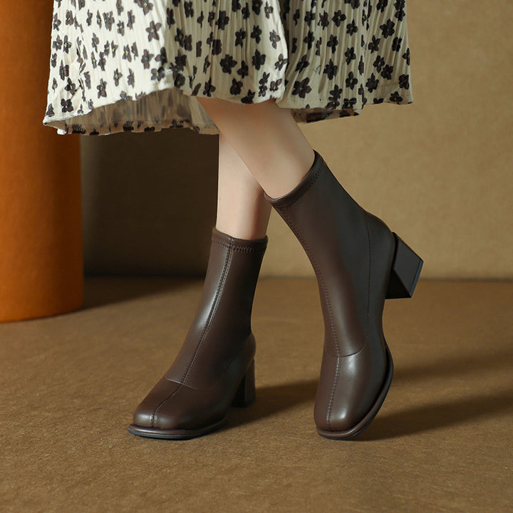 Femme Chunky Block-hæl Støvler med sidelukning-Detail Stilla