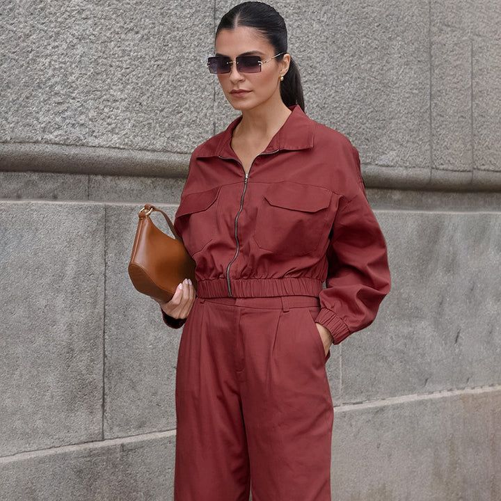 Dame Casual To-delt Sæt med cropped Jakke og bred Bukser Stilla