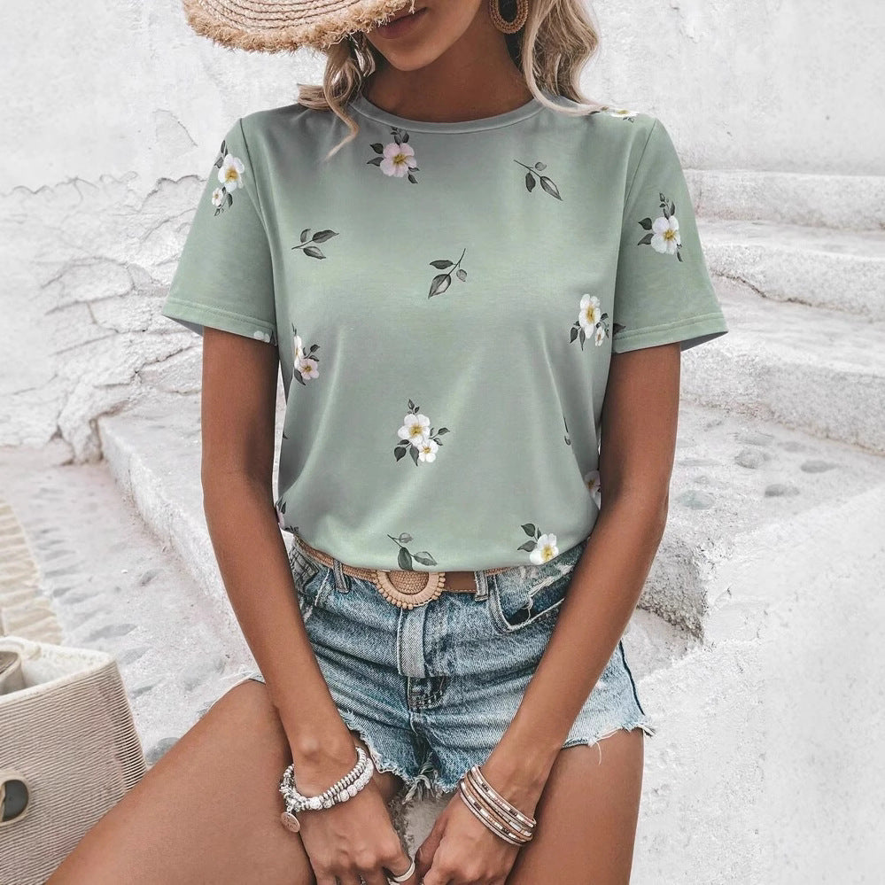 Dame T-shirt med floralt design lavet af kvalitetsbomuld Stilla