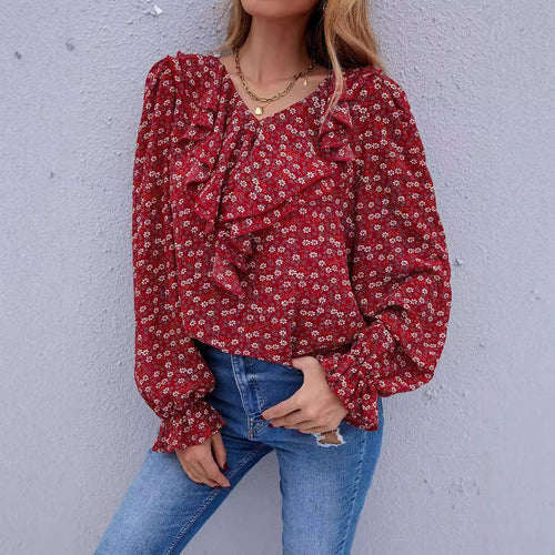 Damebluse med flæsedetaljer og blomster mønster Stilla