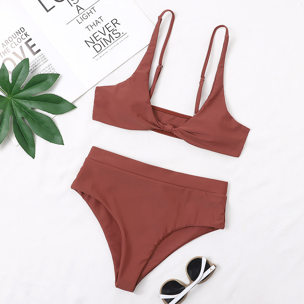 Dame bikini sæt med justerbare stropper og elegant knude detaljer Stilla