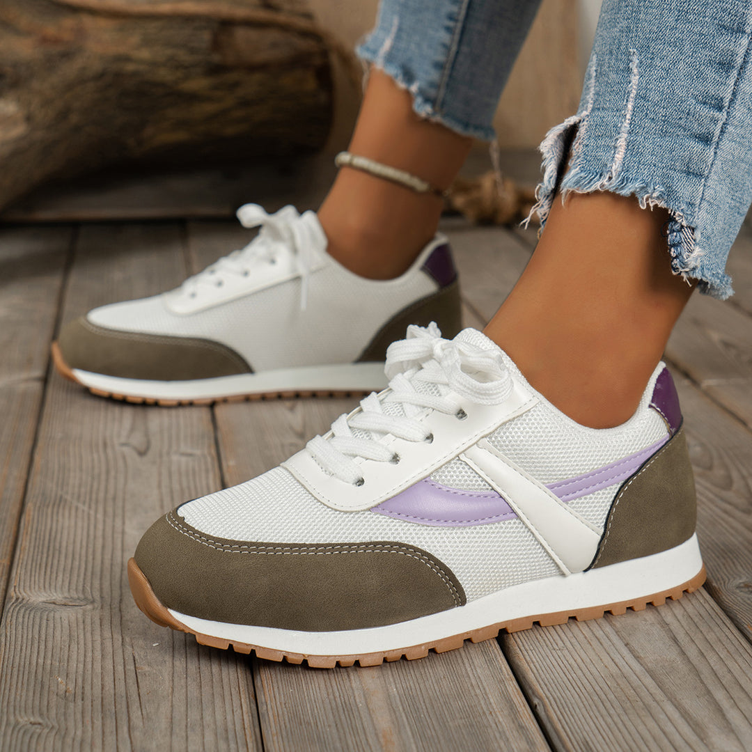 Dame Sportliche Sneakers med åndbart mesh-overmateriale og robust profil Stilla