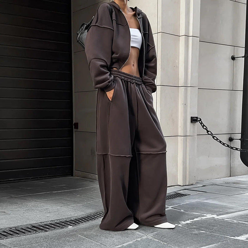 Dame Sporty two-piece with hood and loose fit Stilla