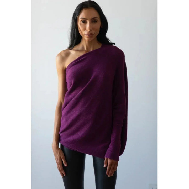 Dame plus size sweater med elegant snit og asymmetrisk detaljer Stilla