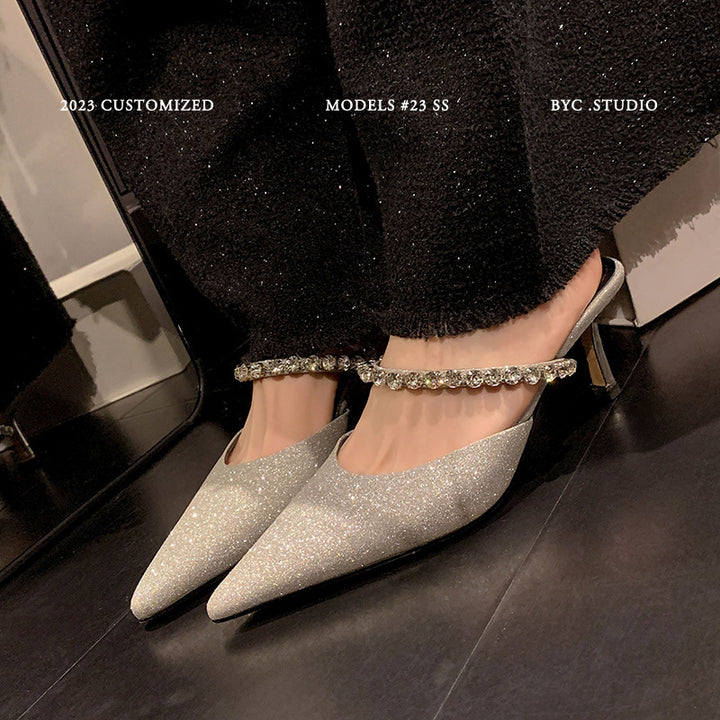 Femme Elegante Slingback High-Heels Pumps med strassdetaljer Stilla