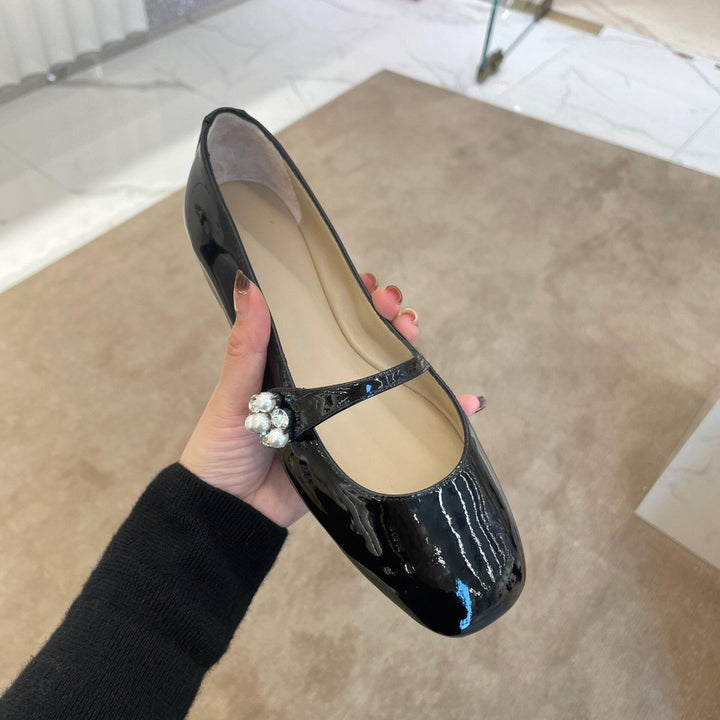 Dame elegante Laklæder Ballerina Flats med Perleaccent Stilla