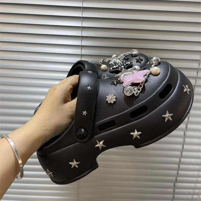 Dame Kreative og fashionable Clogs med funklerende applikationer Stilla