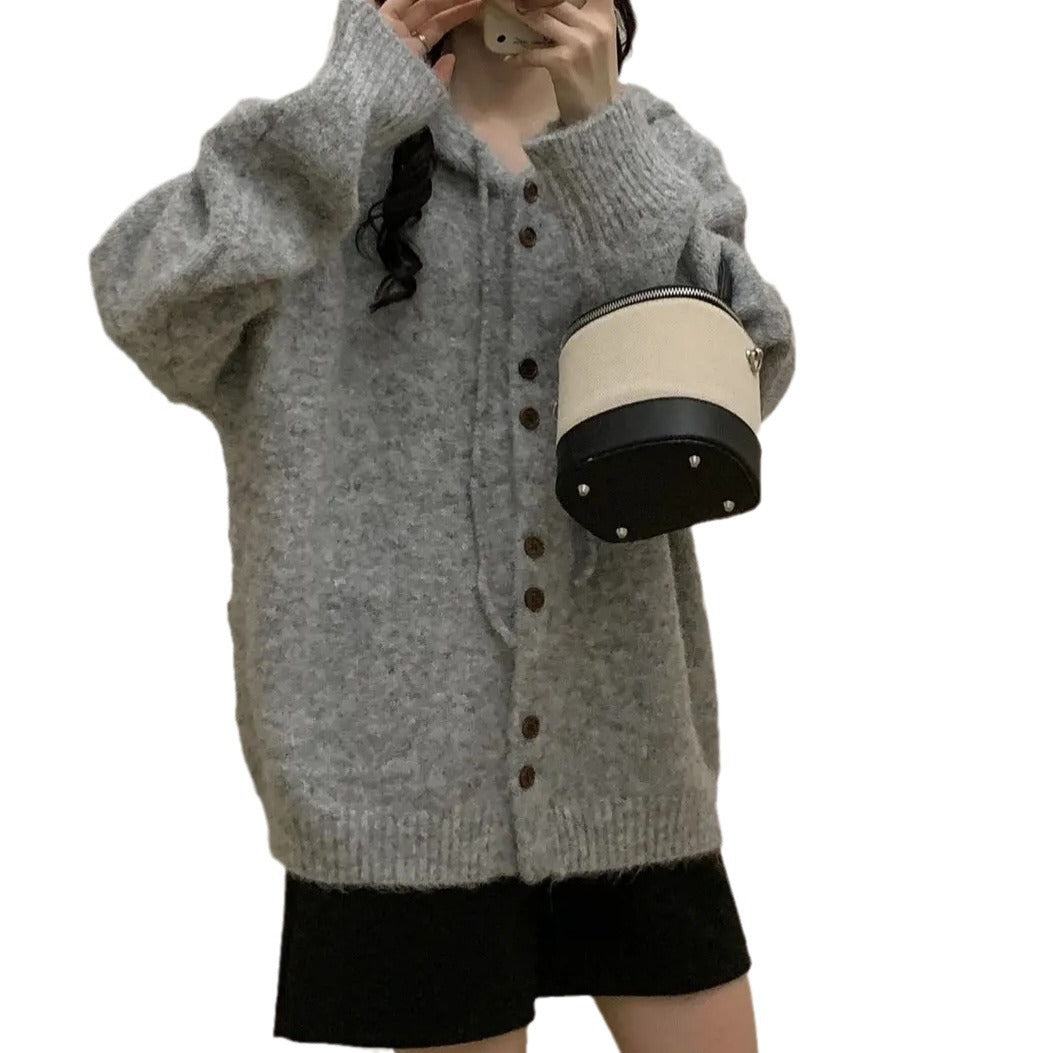 Dame Oversized Strik-Hoodie-Cardigan med Knapdetalje Stilla